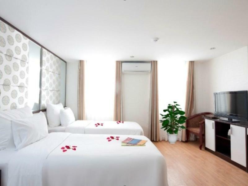 Hotel Rising Dragon