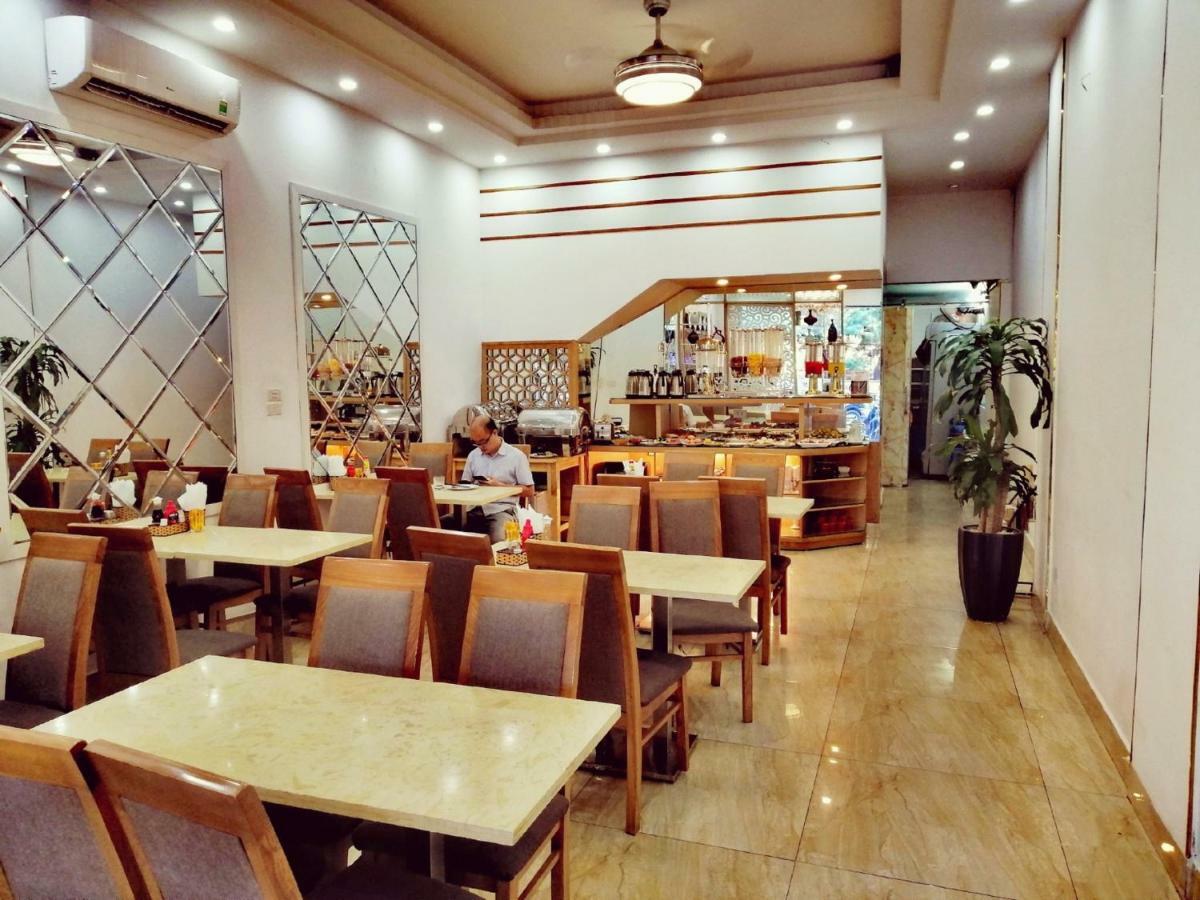 Hotel Phoenix Palace