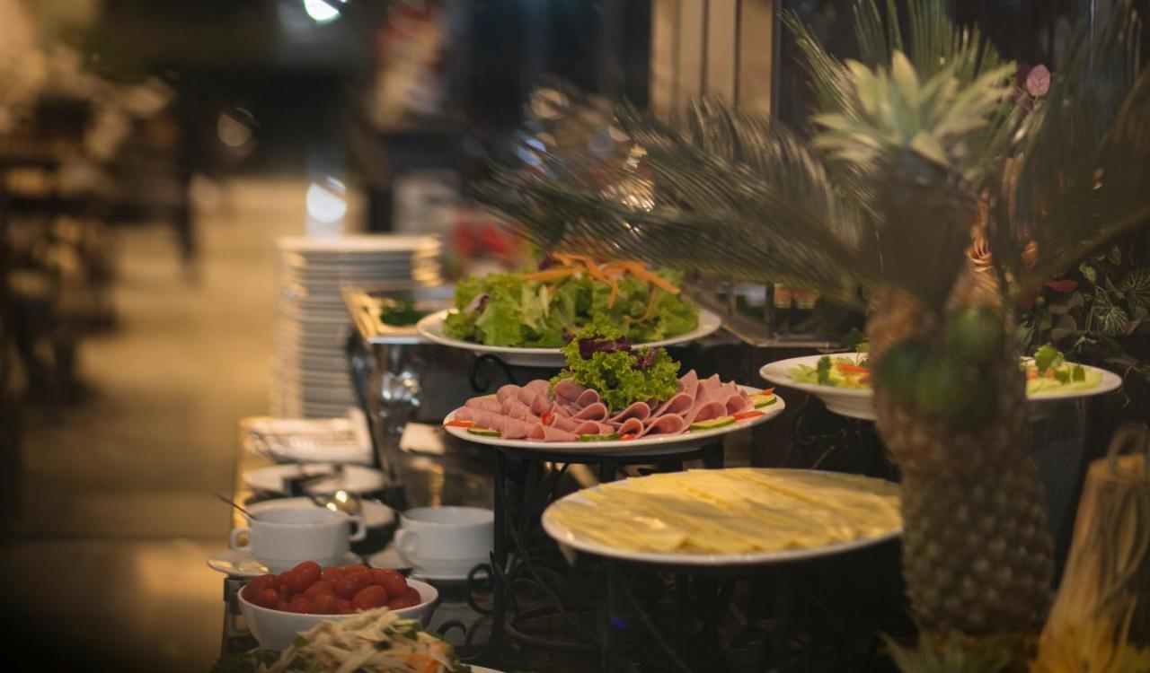 Quoc Hoa Premier Hanoi