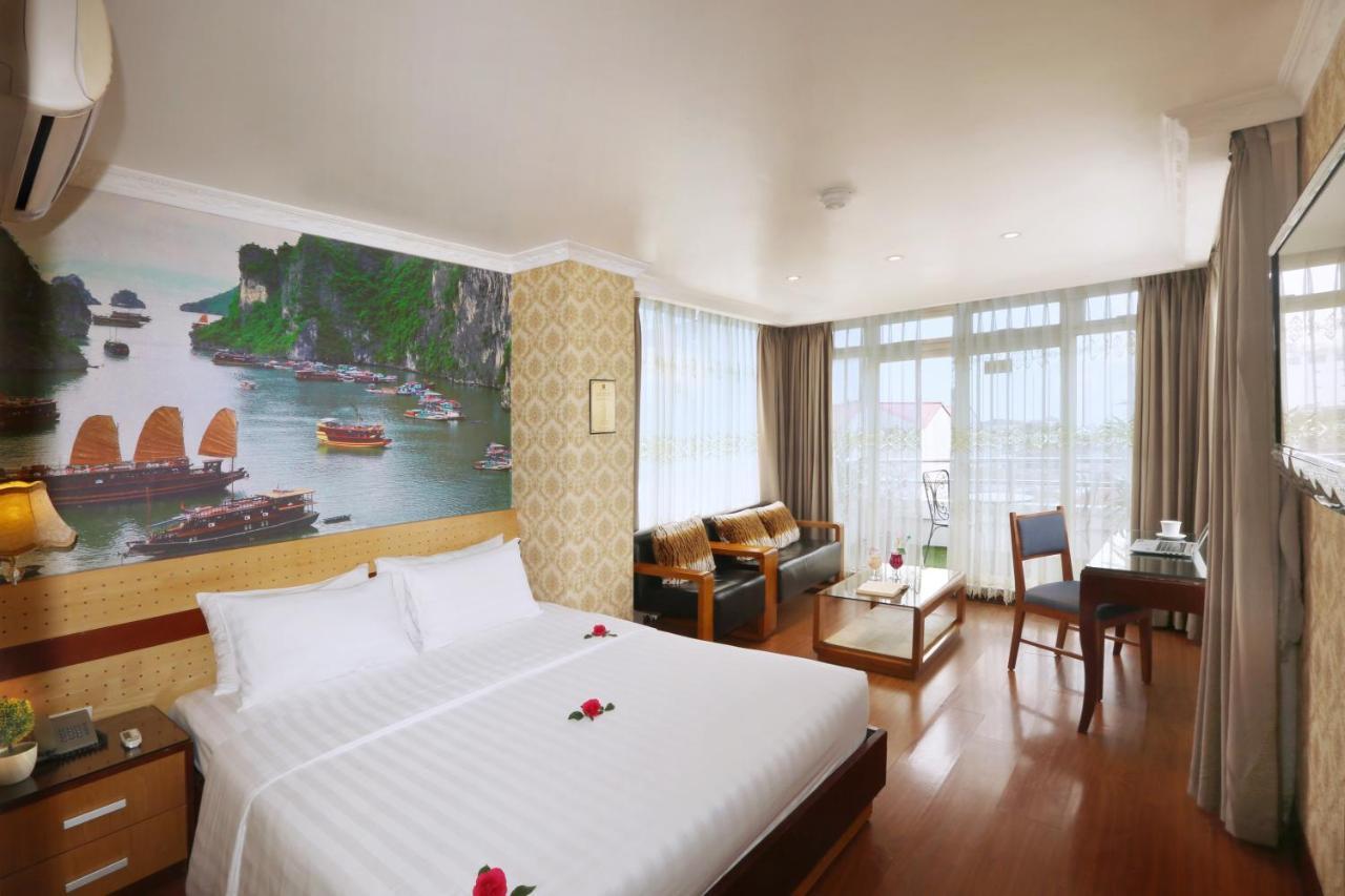 House & Travel Hotel 3*