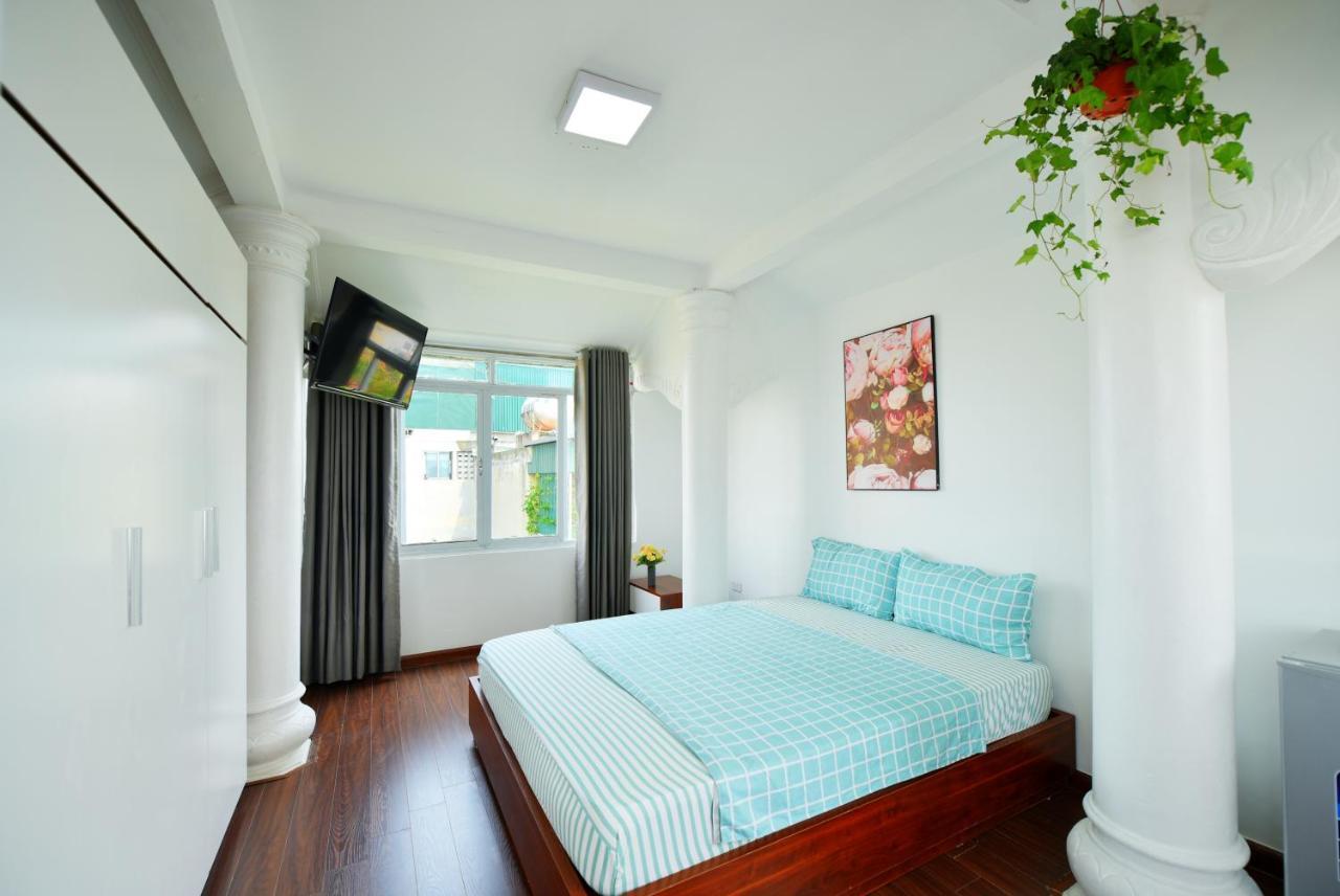 Lily Tay Ho 3* Hanoi