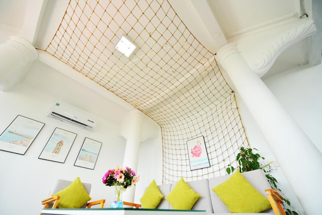Aparthotel Lily Tay Ho