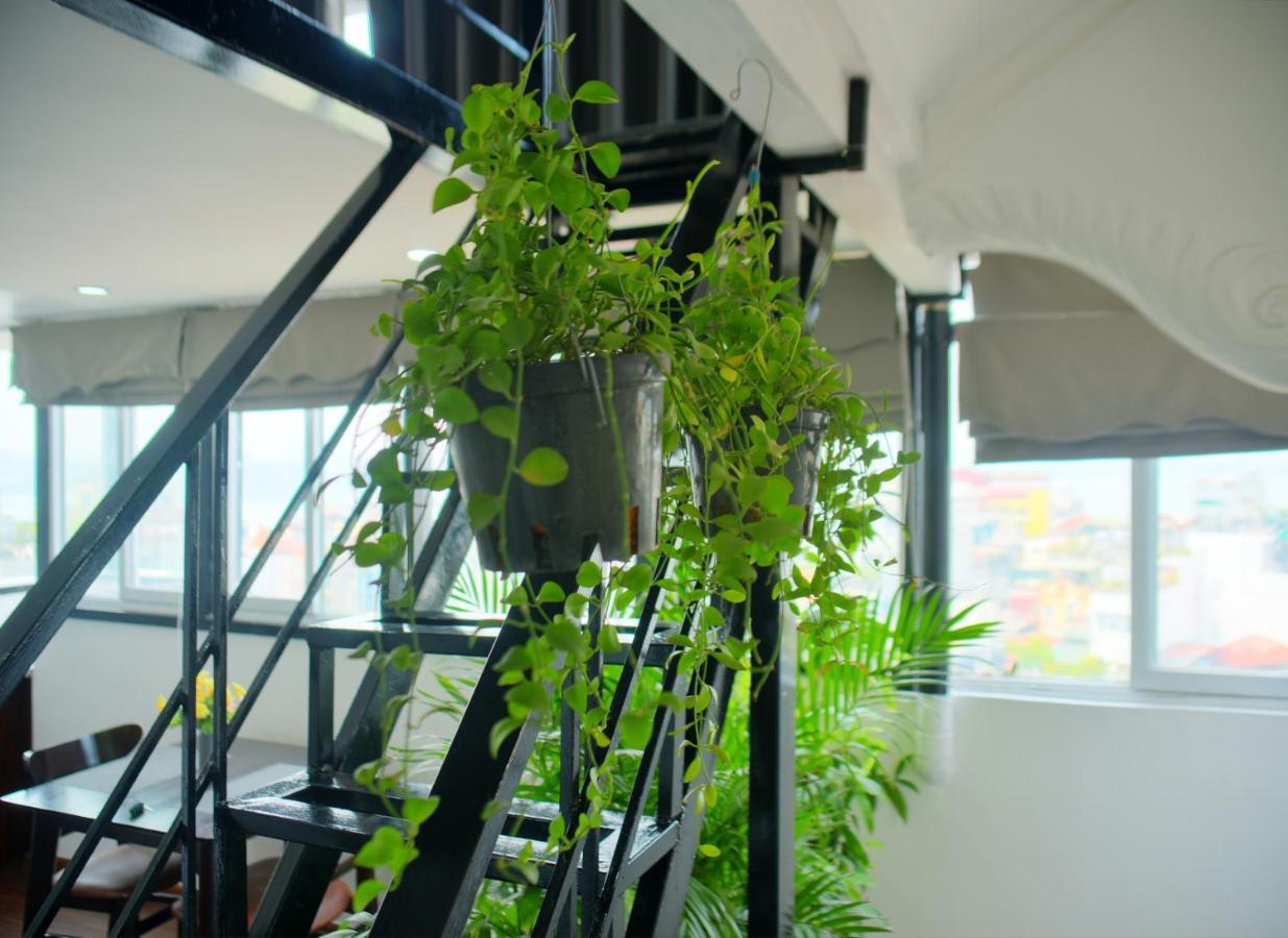 Lily Tay Ho Aparthotel Hanoi