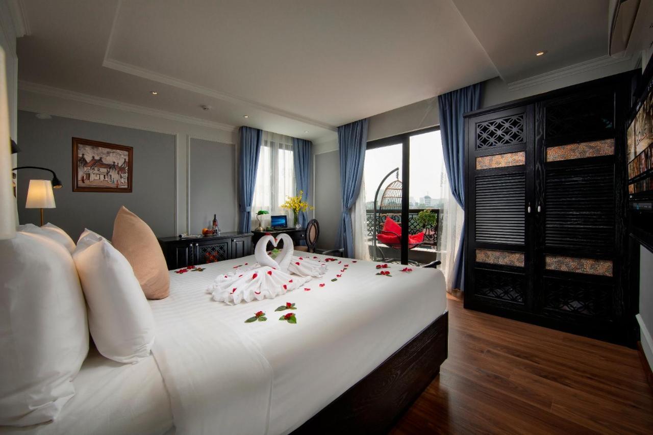 Media & Hotel Hanoi