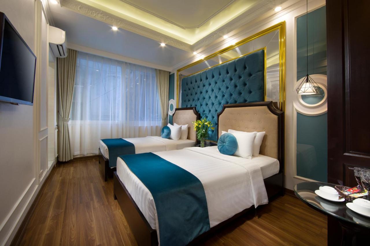 Royal Palace 2 Hotel 4*