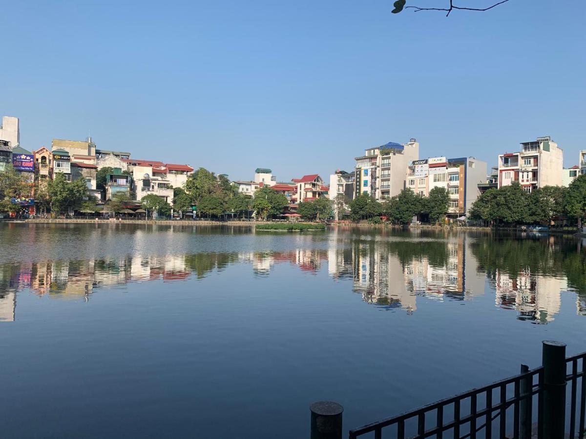 Căn hộ Lakeside House *