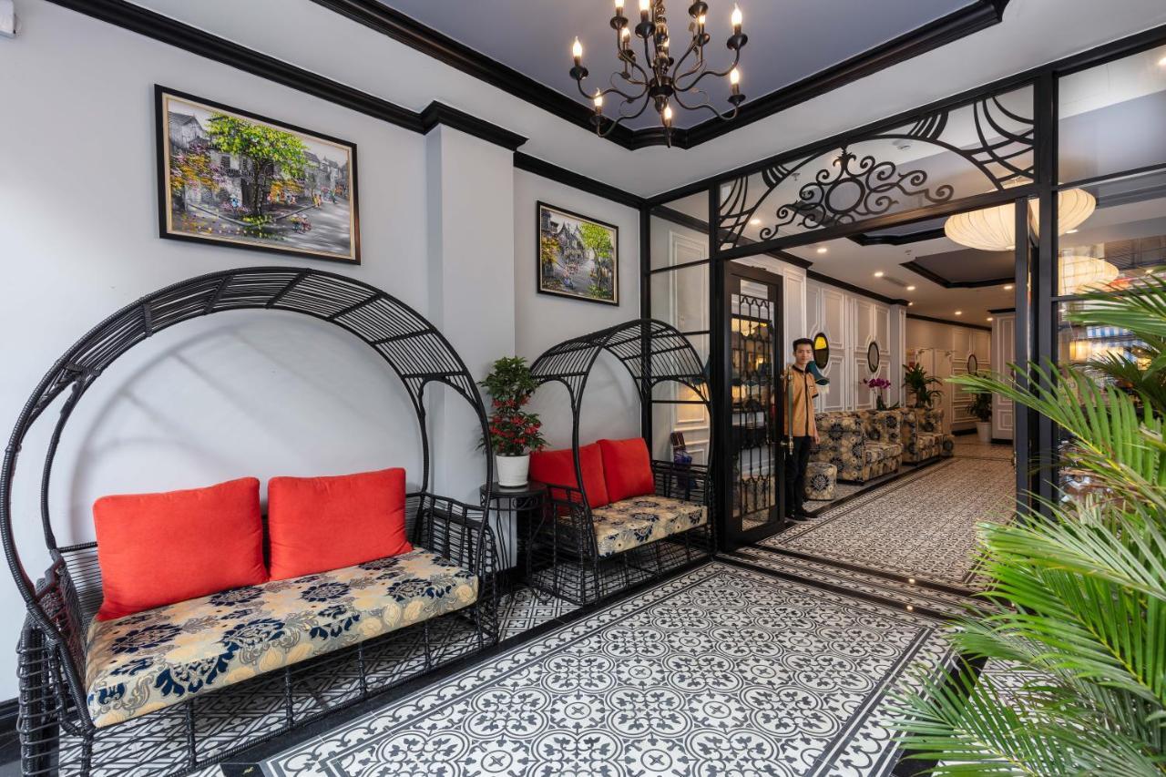 Hotel Babylon Premium &
