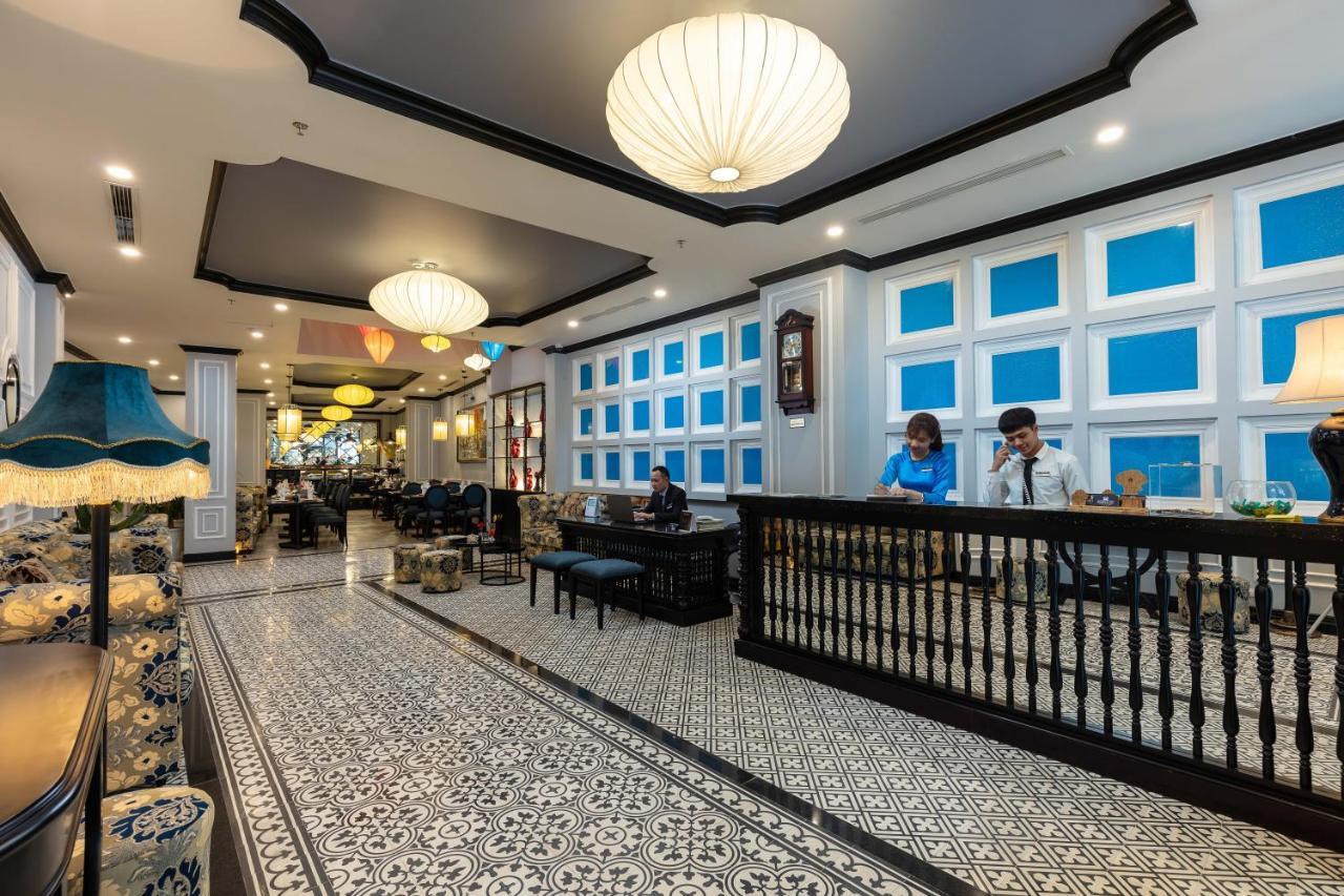 Hotel Babylon Premium & 4*