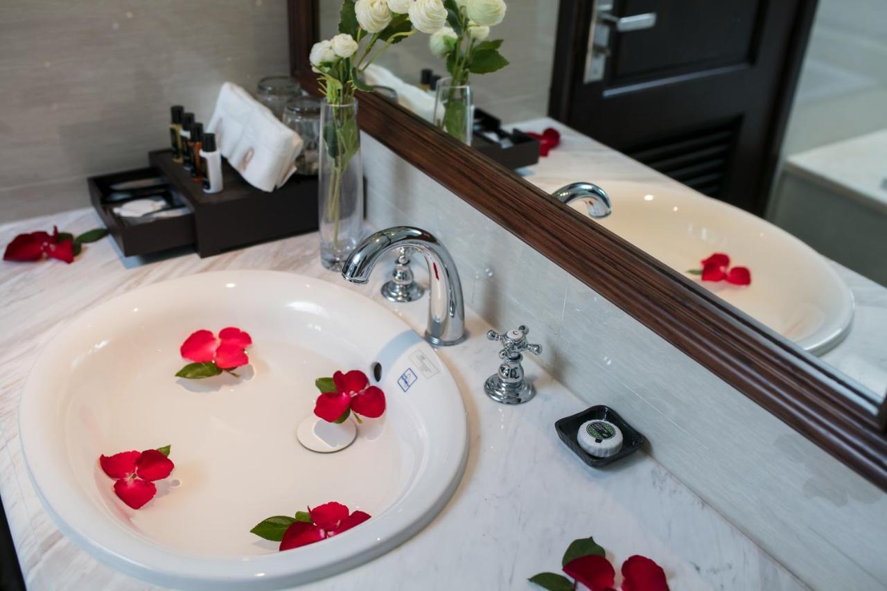 Hotel The Q Hanoi