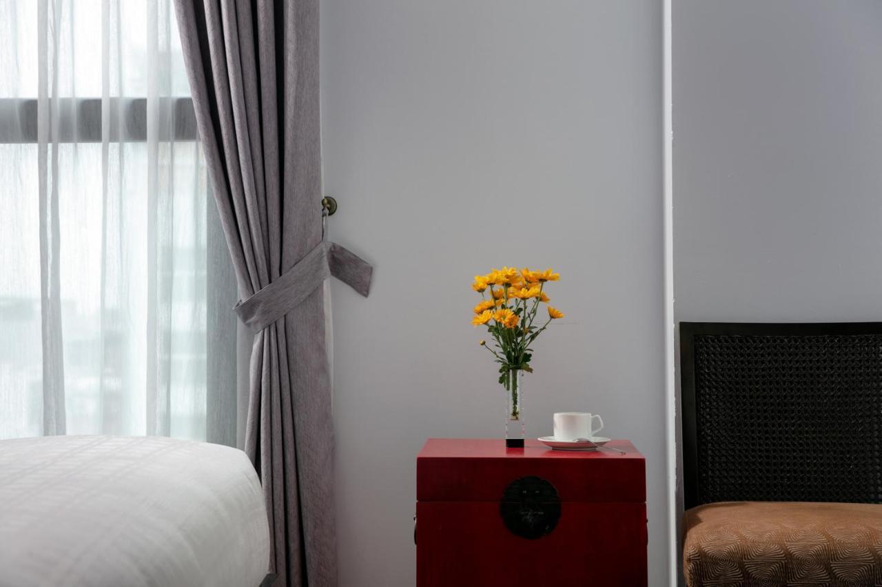 Church Boutique Hang Trong Hotel