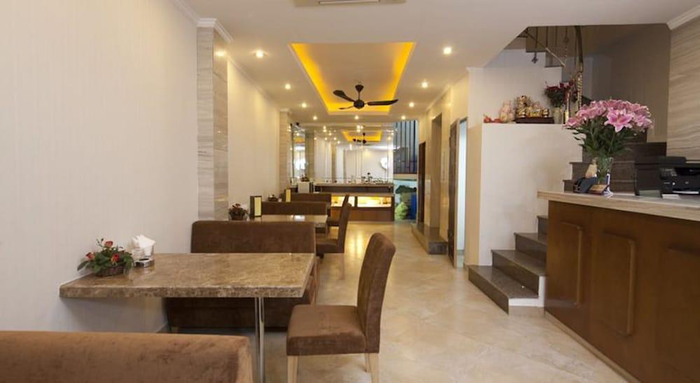 Rising Dragon 3* Hanoi