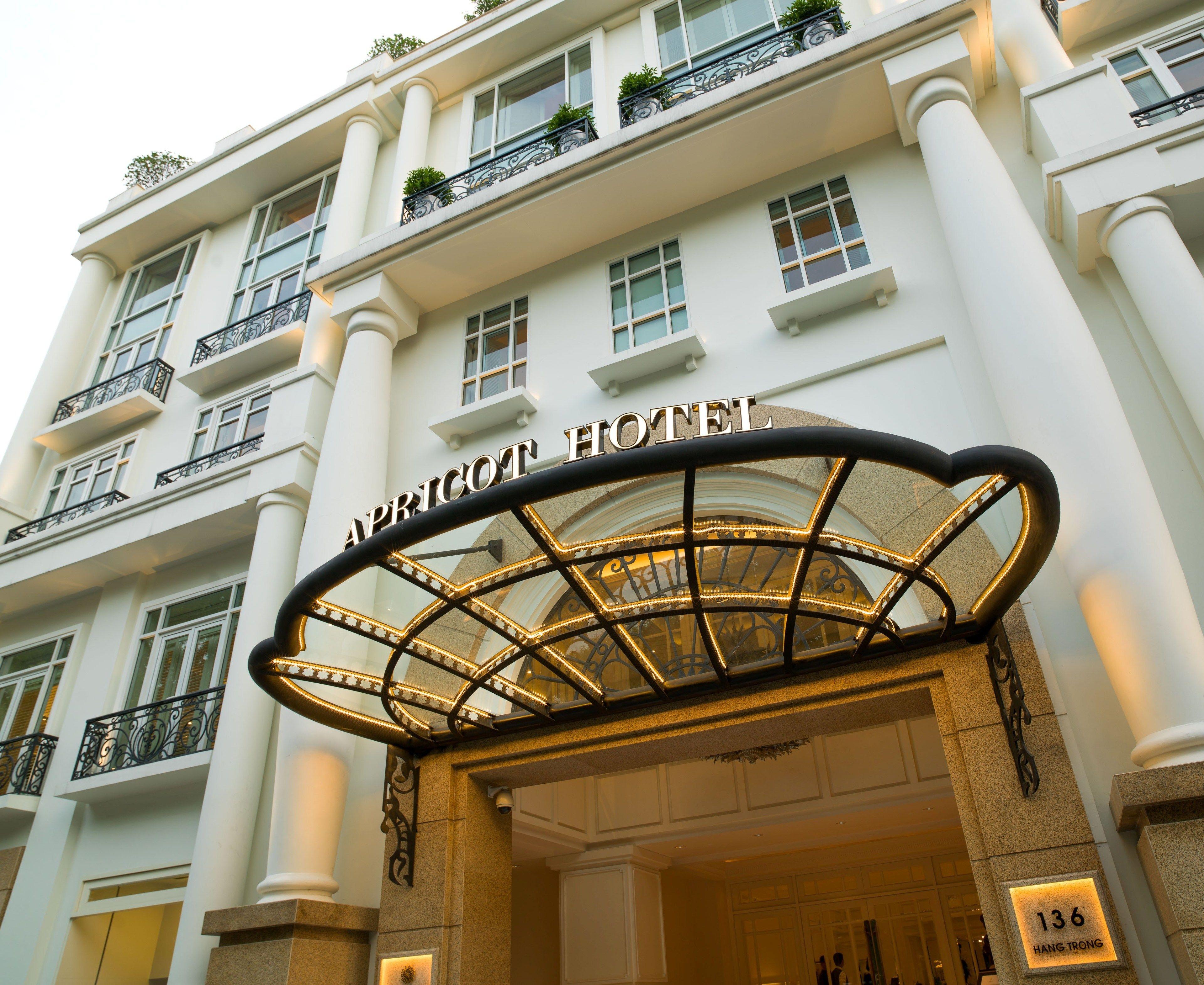 Top Hotels in Hoan Kiem for Every Traveler